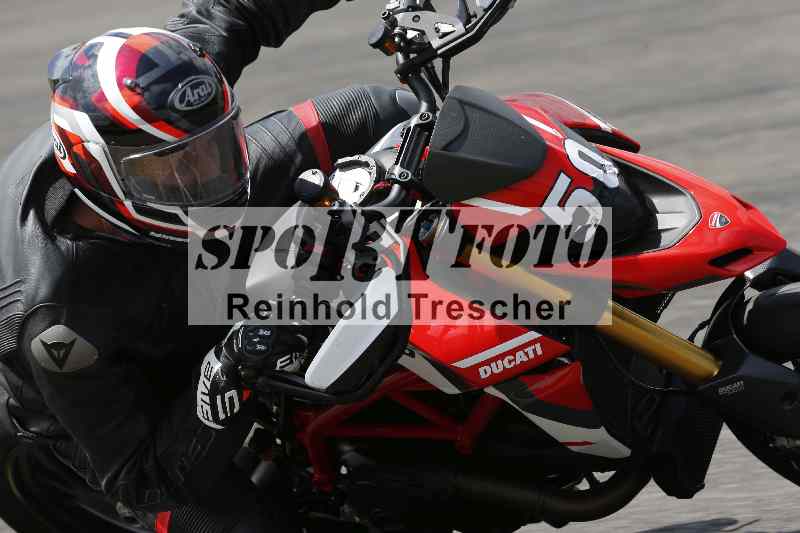 /21 17.06.2026  Ducati Schweiz Track Warmup ADR/Gruppe blau/50